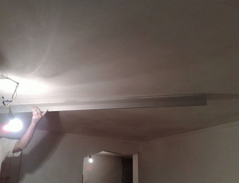 Как выполнить шпаклевку потолка своими руками